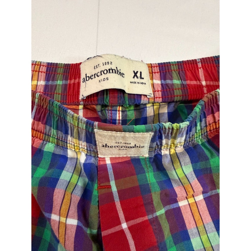 Abercrombie & Fitch A&F‎ Essentials Kids Sz XL Red Blue Green Shorts Elastic - Picture 2 of 7